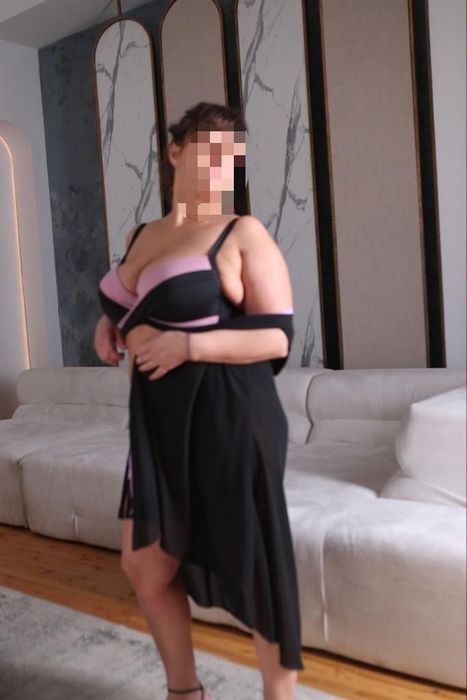 Как куртизанки проверяют новых клиентов: искусство выбора и безопасность в мире интимного досуга